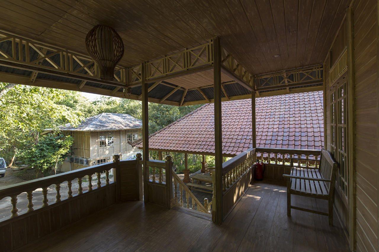 Menjangan Ecolodge - Chse Certified Banyuwedang Buitenkant foto