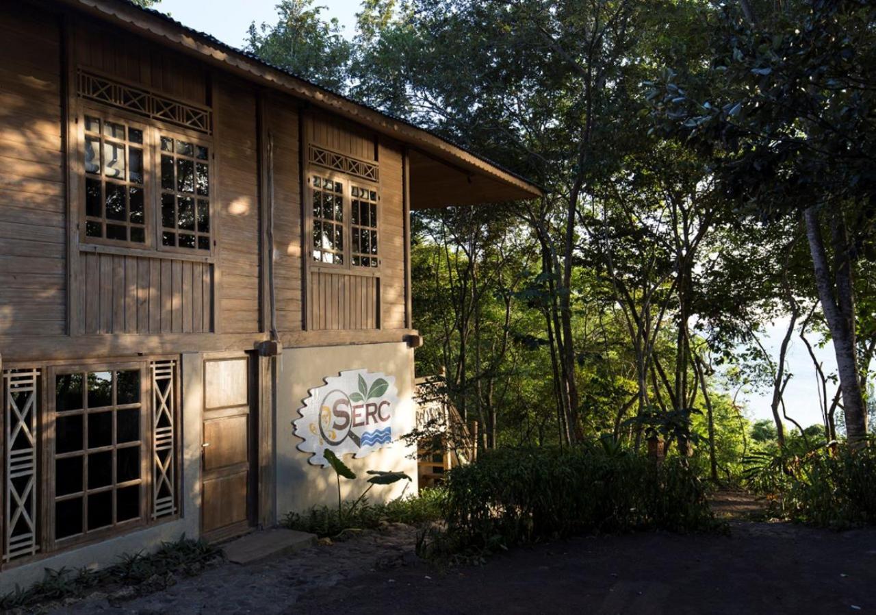 Menjangan Ecolodge - Chse Certified Banyuwedang Buitenkant foto